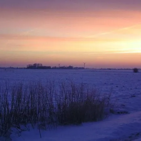 Holiday home Nordseeoase Pethan 2 - Boven Neuharlingersiel